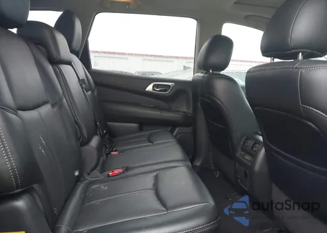 2016 Nissan Pathfinder Platinum z USA, uszkodzony, nr VIN 5N1AR2MN2GC661447